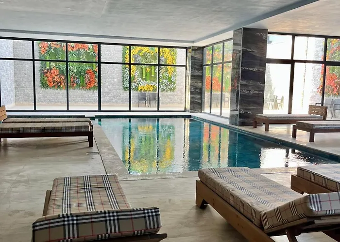 Hotel Club Robin Hood 4*