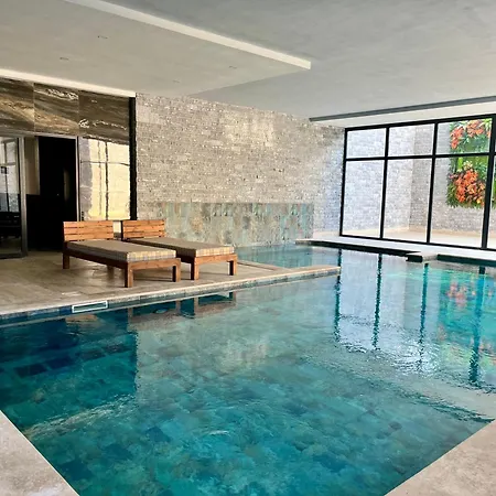 Club Robin Hood Hotell 4*