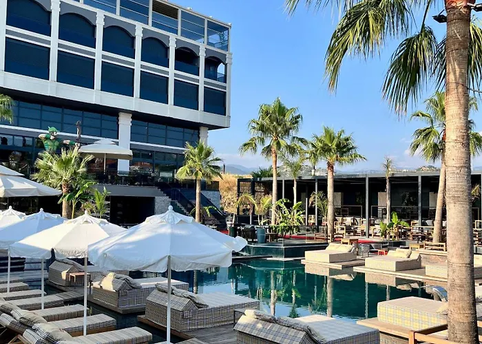 Club Robin Hood Hotel