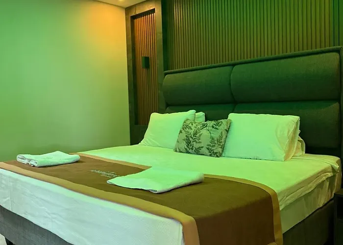 Club Robin Hood Hotel 4*