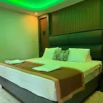 Club Robin Hood Hotel 4*