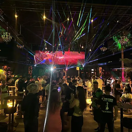 Club Robin Hood Отель 4*