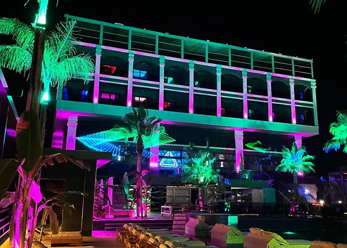 Club Robin Hood 4* 알란야